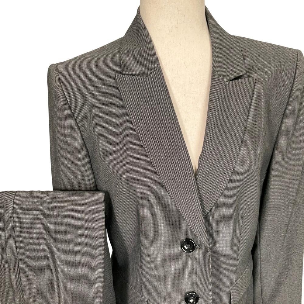 Tahari Arthur S. Levine Pant Suit Women 10 Gray Micro-Birdseye